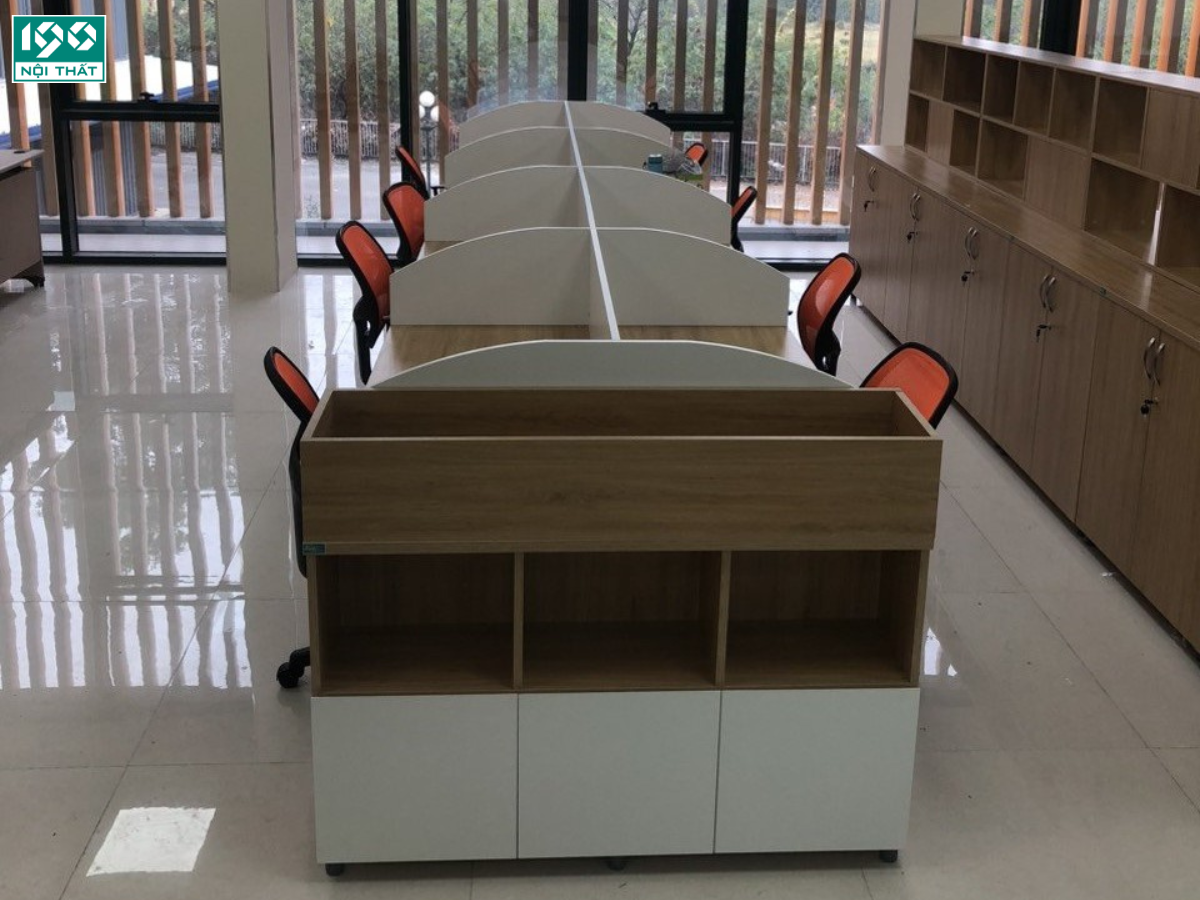 Thiết kế cụm bàn cho nhân viên kết hợp ghế xoay GX04